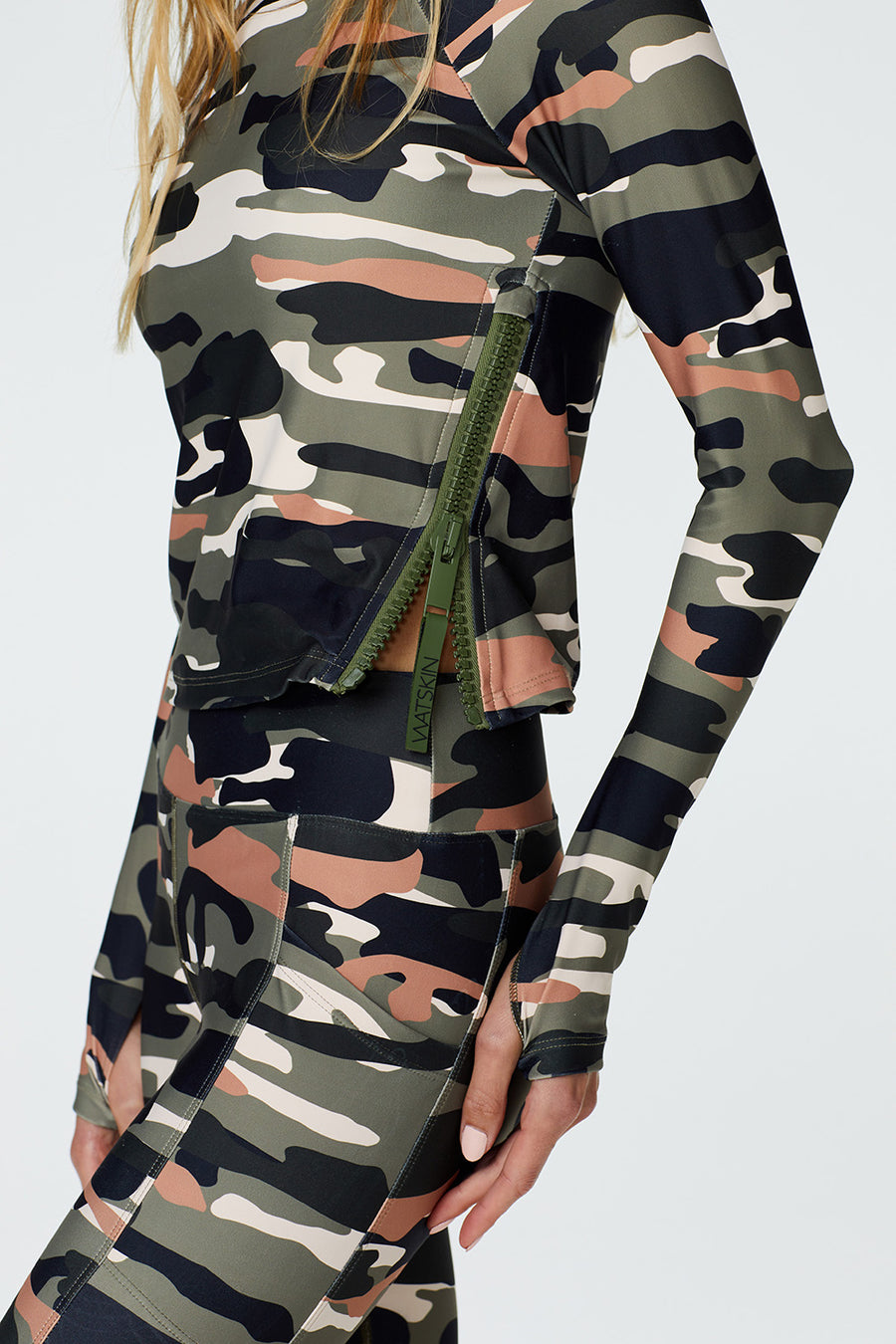 Brynn Legging in Camo Closeup