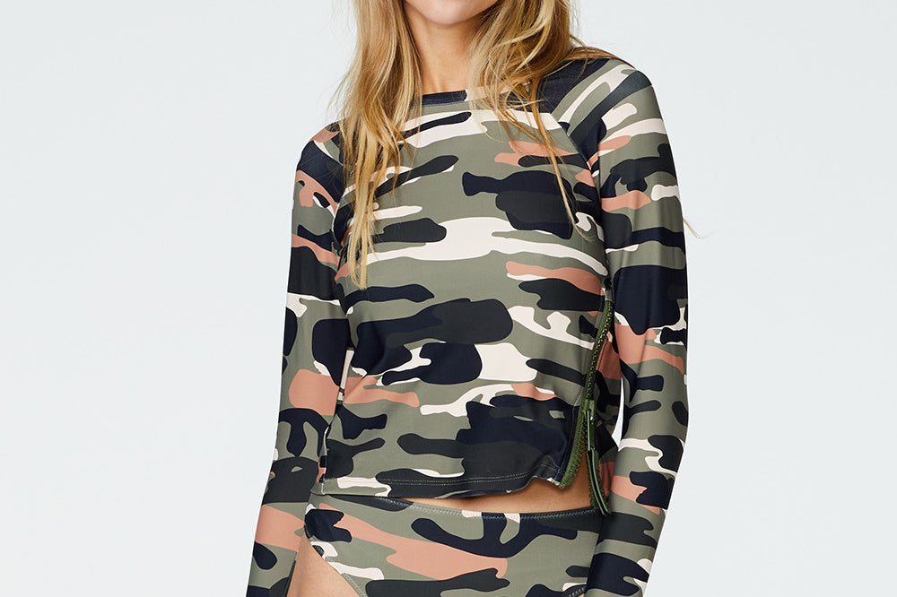 Sasha Long Sleeve Tee in Camo Tight View