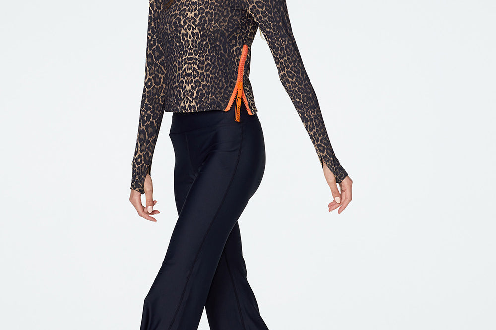 Walking in the Sasha Long Sleeve Tee in Leopard